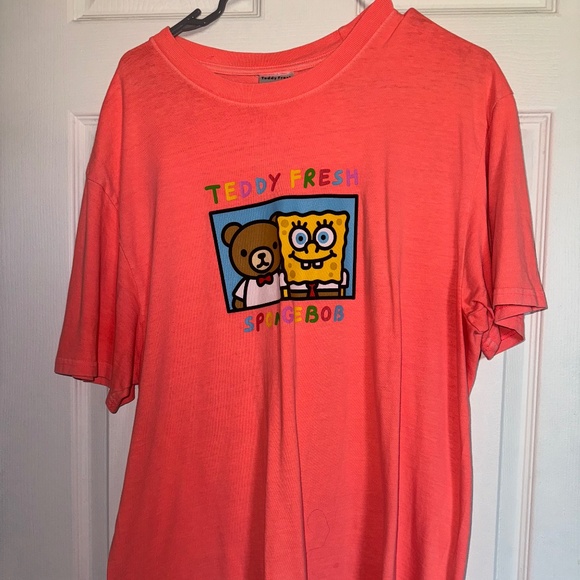 Teddy Fresh SpongeBob Coral Red T-Shirt Large - Picture 3 of 6